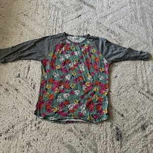 Lularoe Randy Raglan Baseball Top  2XL Floral on green with gray sleeves